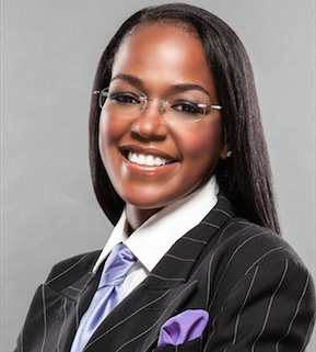 Zenay Arnold Headshot